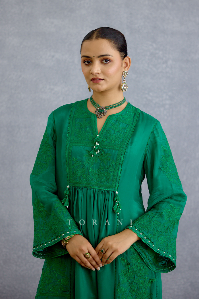 Pranabha Deba Priya Kurta Set