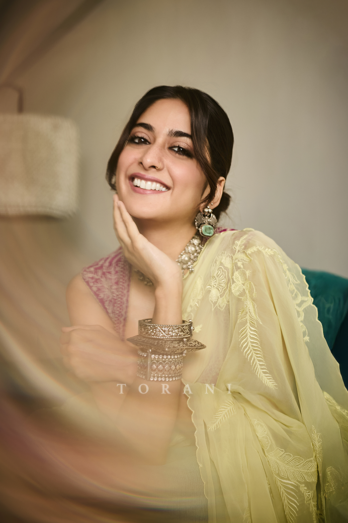 Tanya Maniktala in our Kasmai Pankhuri Meera Saree Set