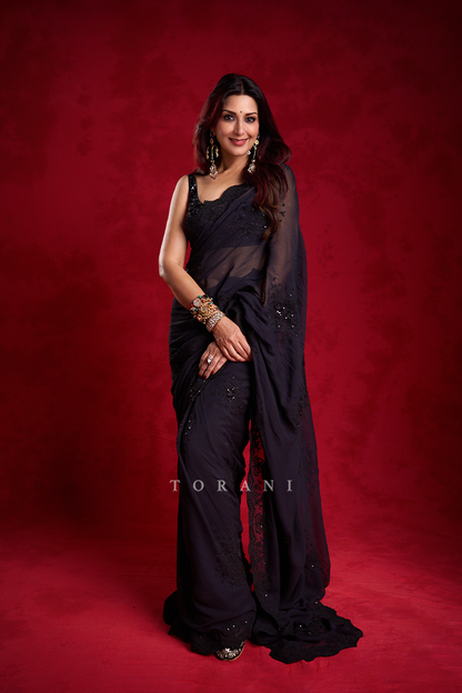 Sonali Bendre in our Bhadra Guncha Saree Set