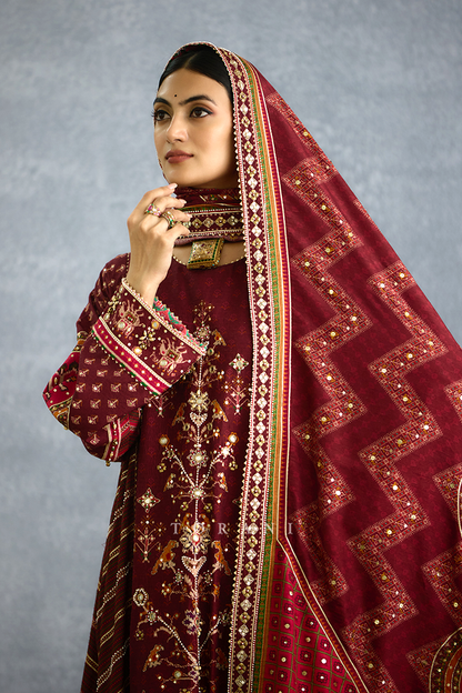 Surkhi Tisya Kurta Set