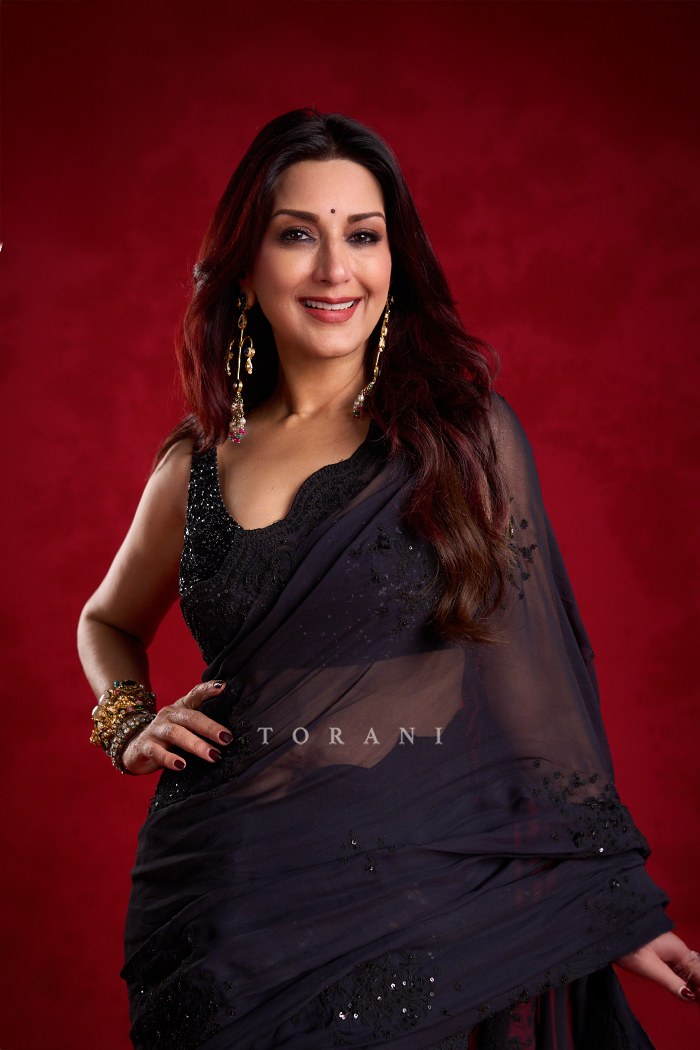 Sonali Bendre in our Bhadra Guncha Saree Set