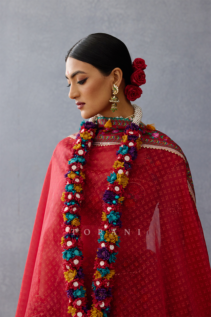 Dilbar Pachranga Varmaala