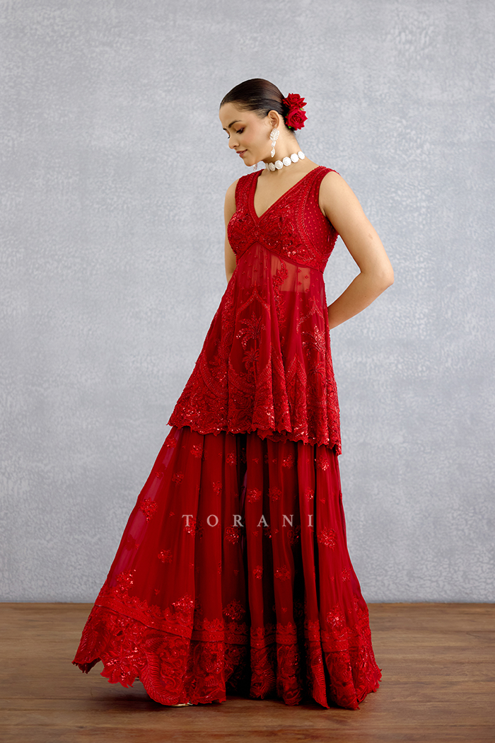 Surkh Bhanavi Sharara Set