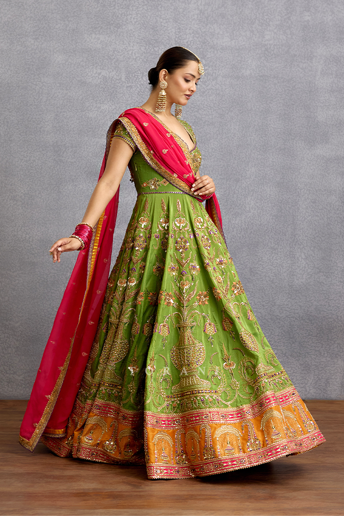 Zunairah Naureen Anarkali Set