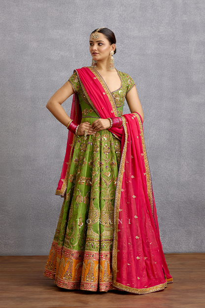 Zunairah Naureen Anarkali Set