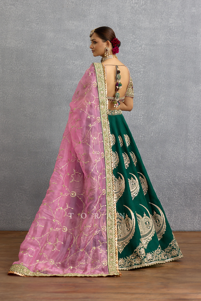 Rangbahaar Kinza Lehenga Set