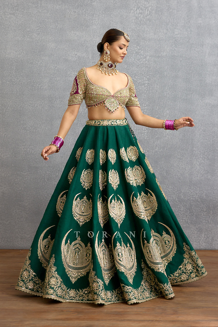 Rangbahaar Kinza Lehenga Set