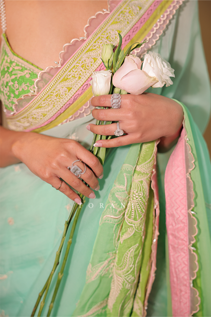 Shradha Luthra in our Prakriti Vihana Saree Set