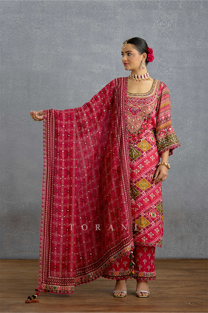 Raktangi Patola Kurta Set