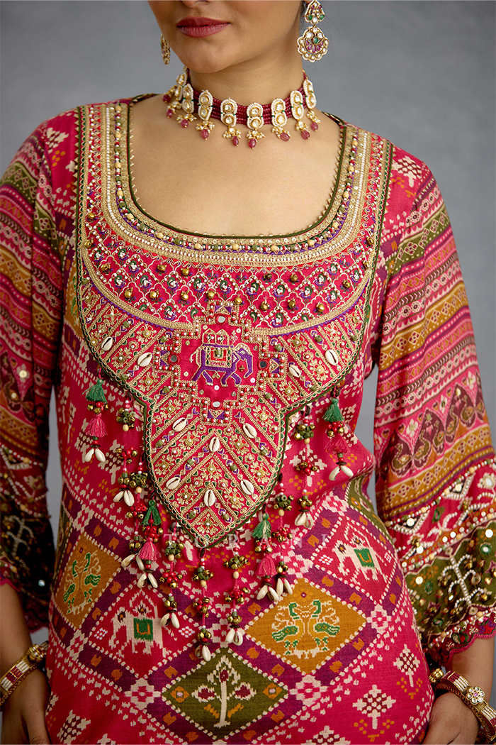 Raktangi Patola Kurta Set