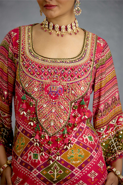 Raktangi Patola Kurta Set