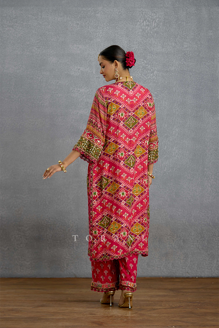 Raktangi Patola Kurta Set