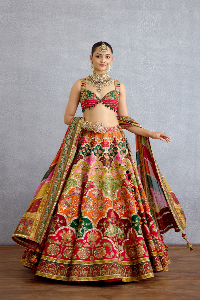 Chitrangi Aarini Lehenga Set
