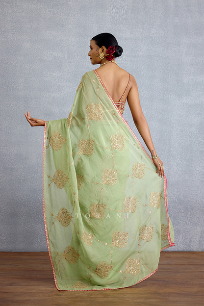 Rangsaaz Nafeesa Saree