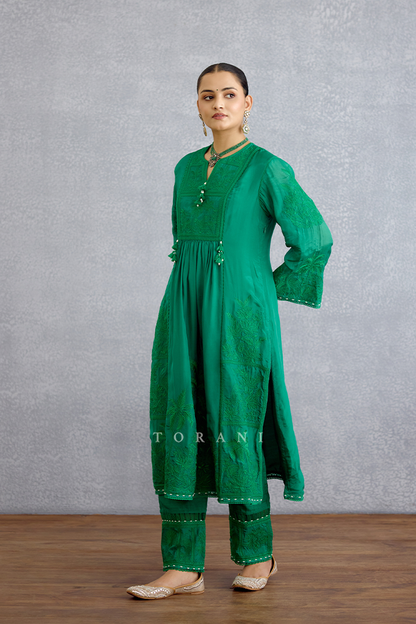 Pranabha Deba Priya Kurta Set