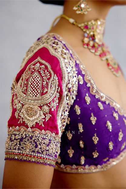 Banafsha Irfa Blouse