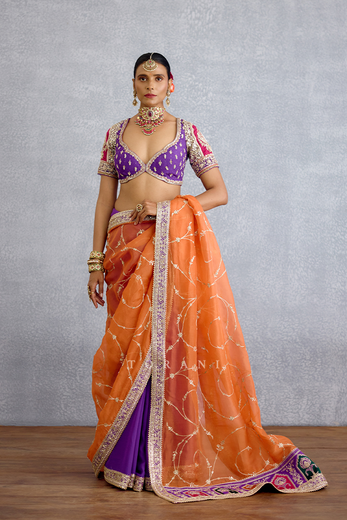 Banafsha Irfa Blouse