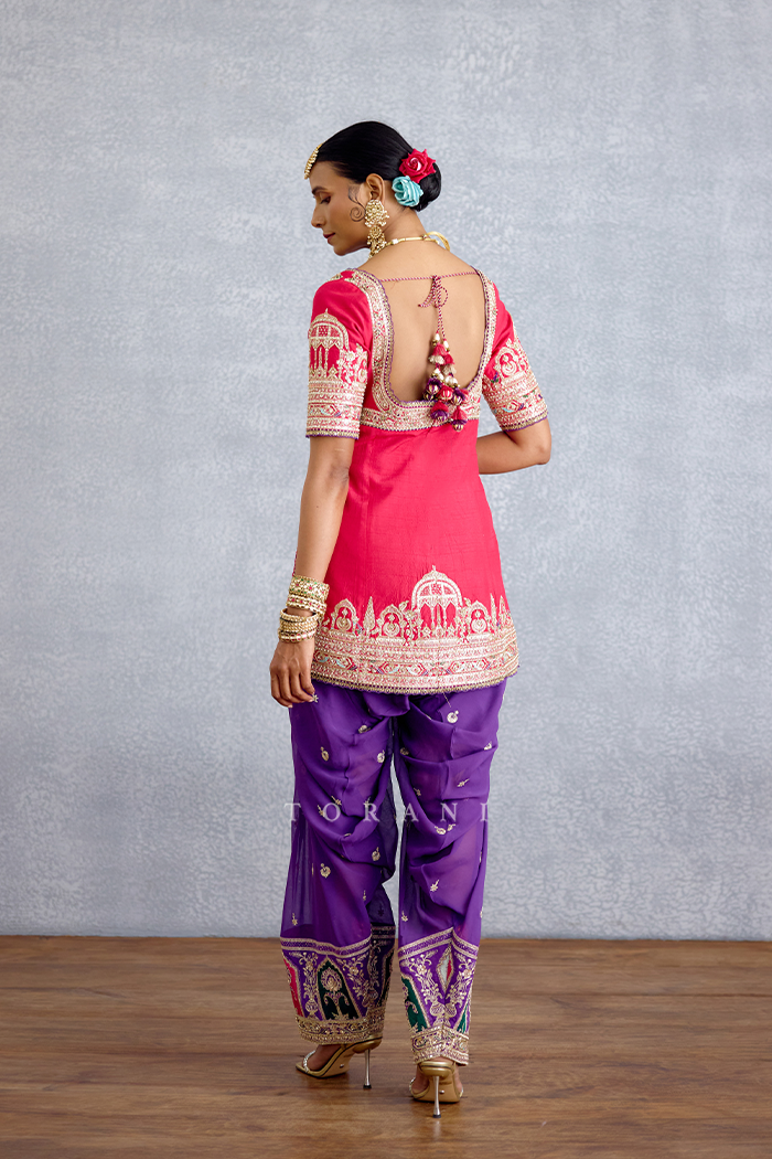 Gul-Naaz Samaira Kurta Set