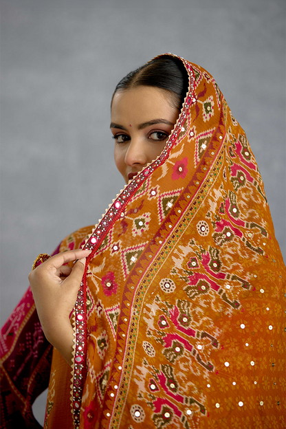 Sunehri Virasa Patola Kurta Set