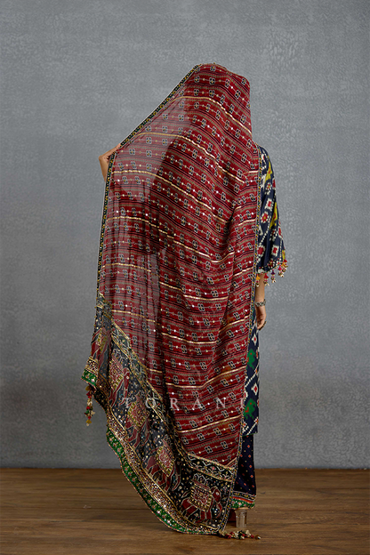 Virasa Patola Kurta Set