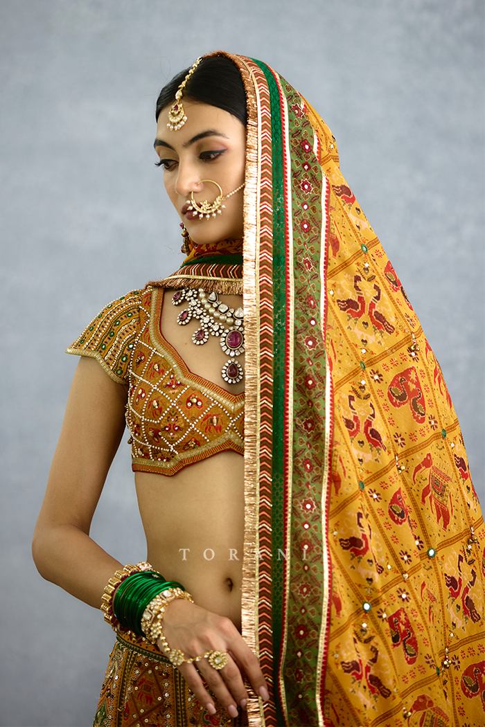 Kanak Dil Meher Iksha Lehenga Set