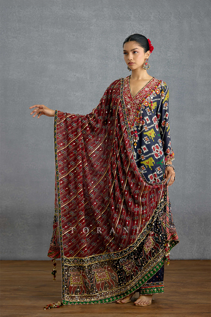 Virasa Patola Kurta Set