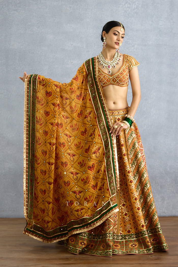 Kanak Dil Meher Iksha Lehenga Set