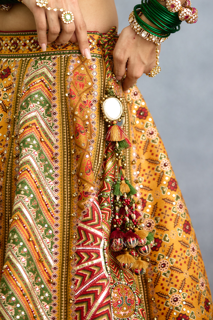 Kanak Dil Meher Iksha Lehenga Set