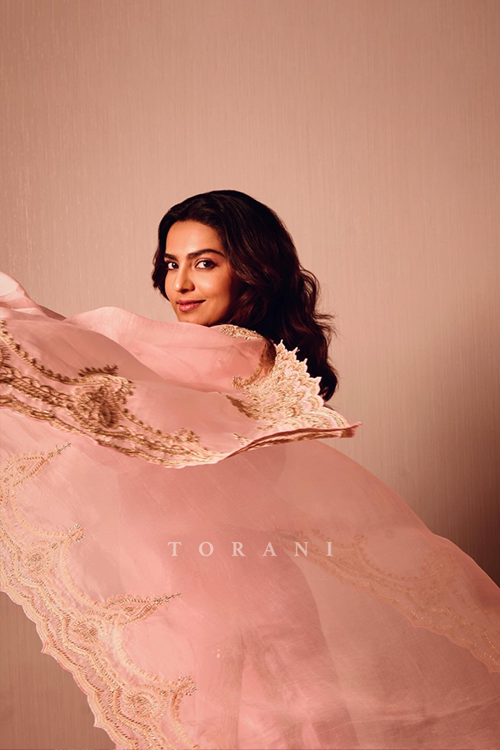 Parvathy Thiruvothu in our Gul-Mohar Urvi Kurta Set