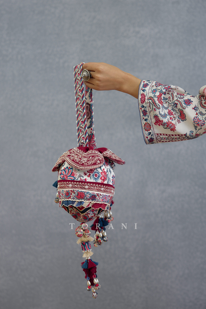 Coromandel Iqra Potli