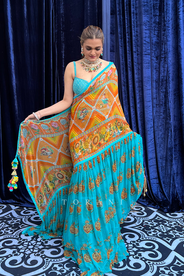 Tanushka in our Firoza Ikjot Saree Set