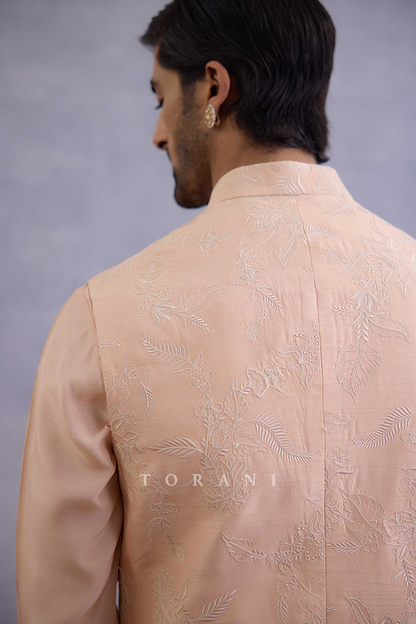 Gul-Mohar Ishaan Bandi