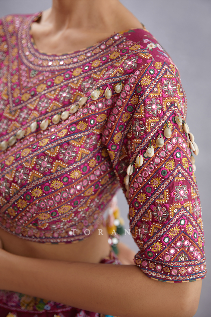 Manika Saadat Blouse