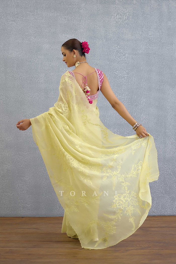 Kasmai Pankhuri Saree