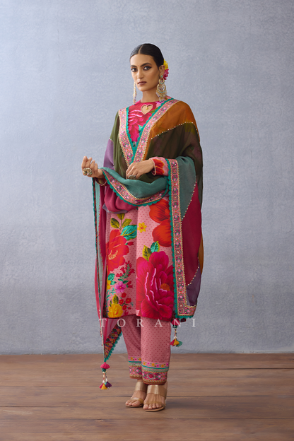 Dil Ruba Afifa Kurta Set