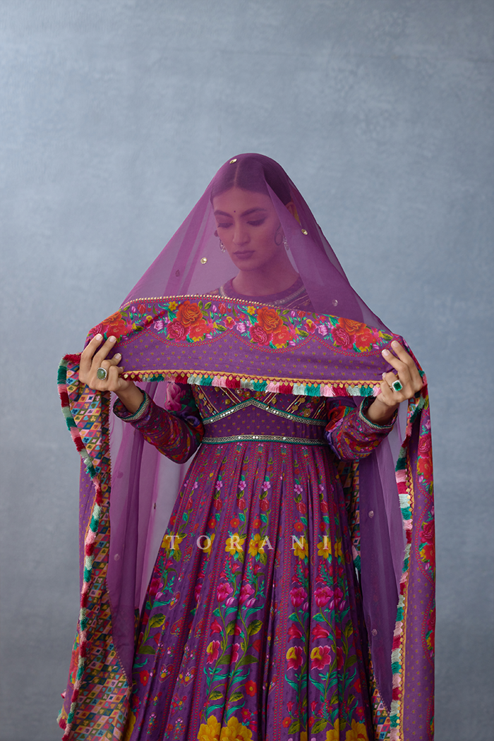 Dil Kusha Zareen Odhni