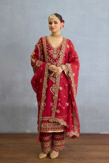 Shamse Adiva Kurta Set