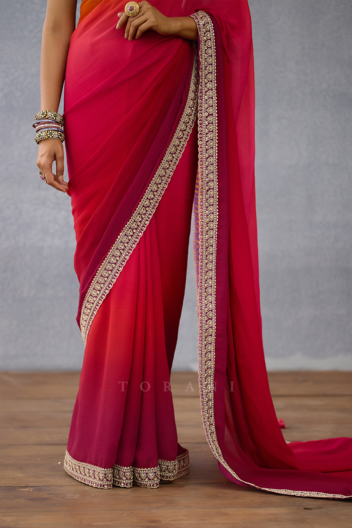 Saroj Ismi Saree Set