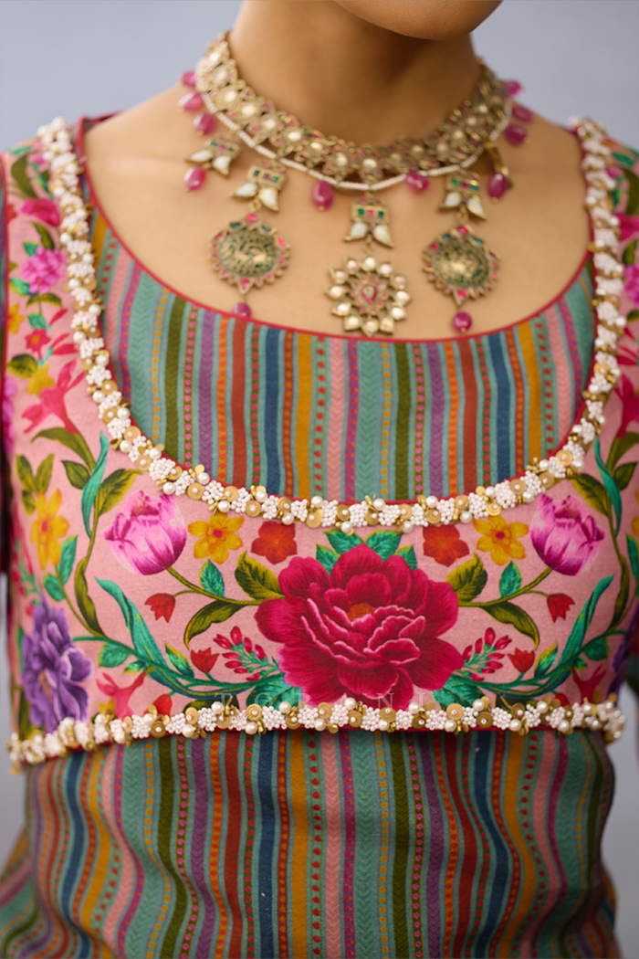 Dil Kusha Anji Kurta Set