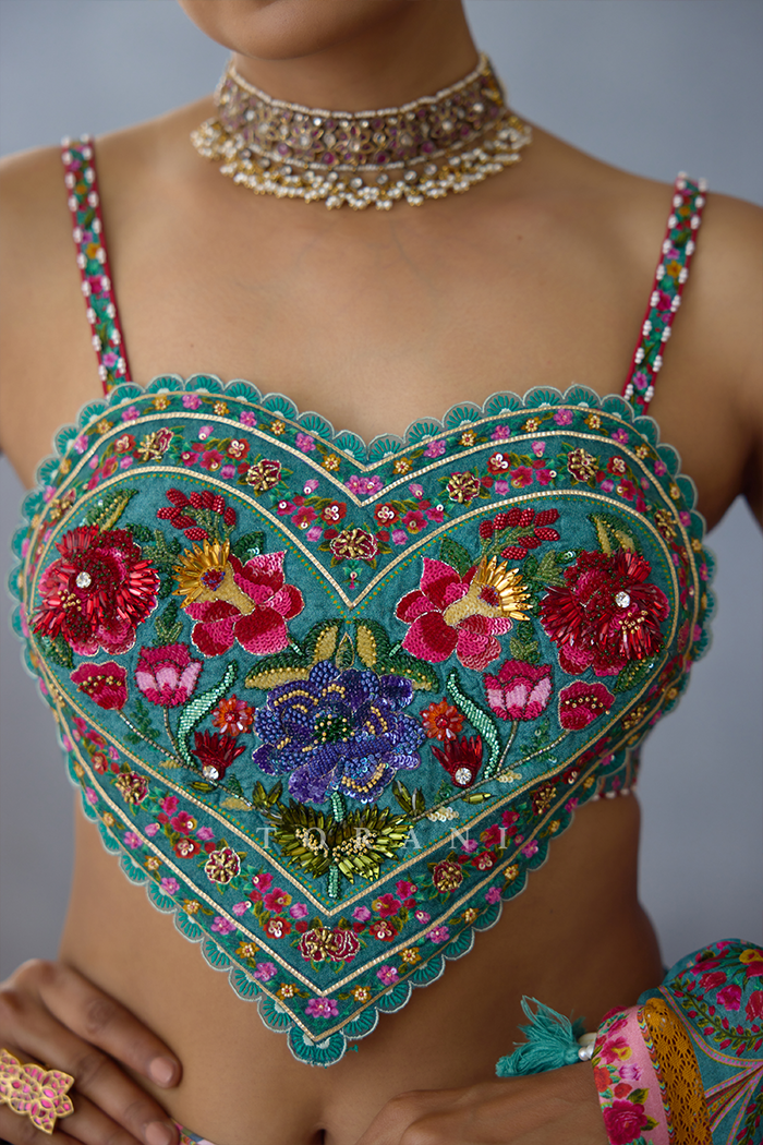 Dil Nawaz Arsia Bralette