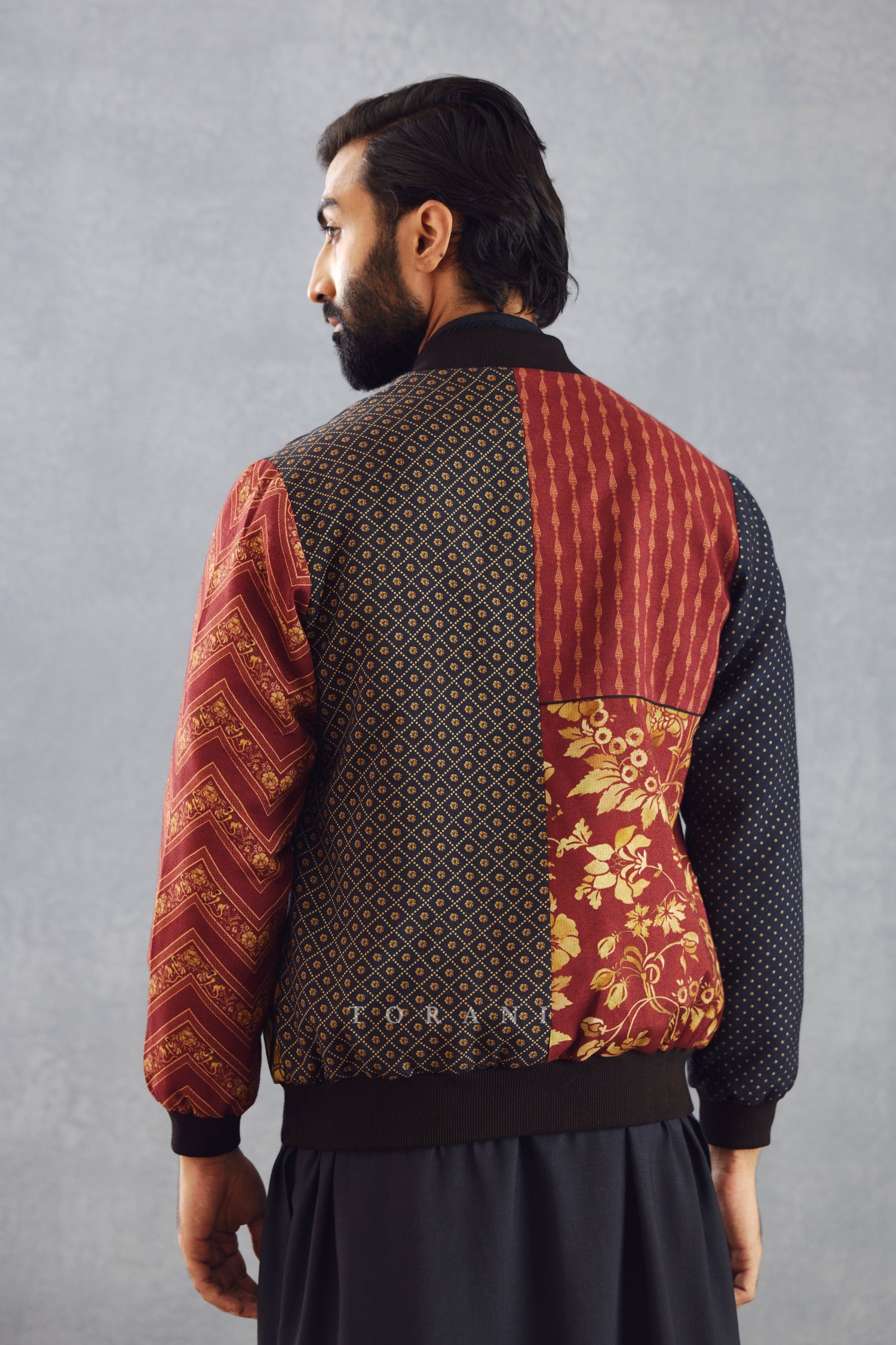 Gulnar Chitraksh Jacket Set