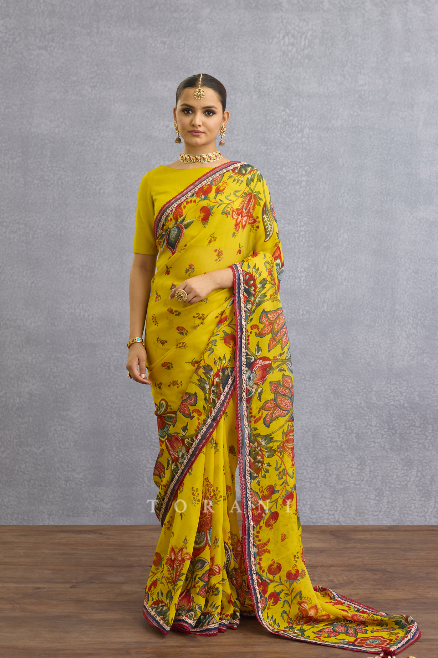 Sunehra Pravya Saree