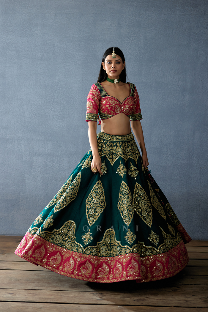 Dahlia Nuri Lehenga Set