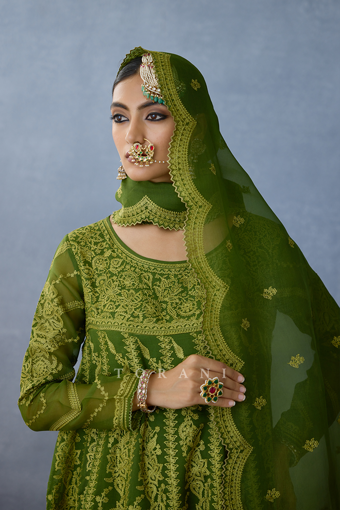 Dil Saaz Kiran Odhni