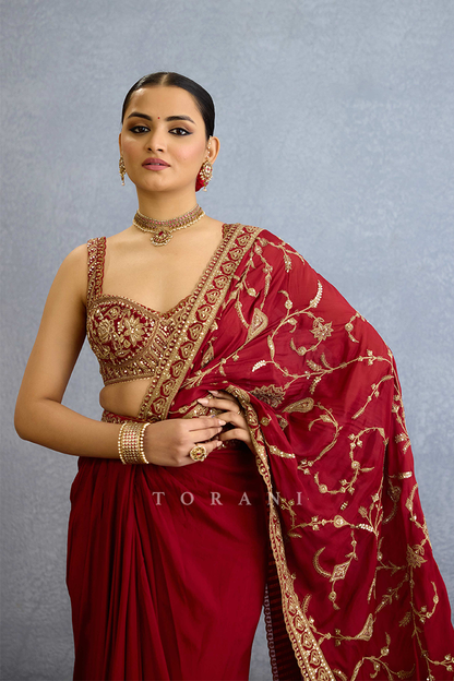 Surkh Lasya Saree