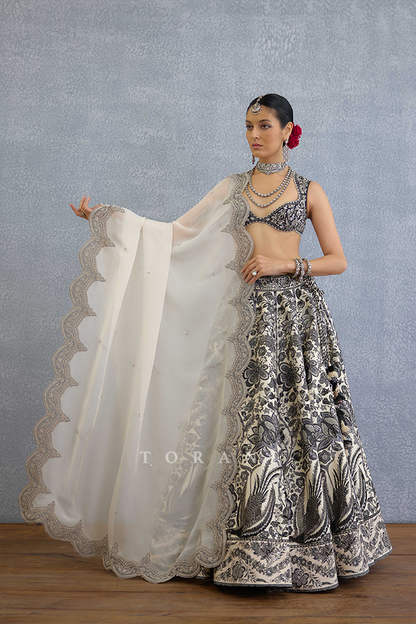 Kalamkari Vedaa Lehenga Set