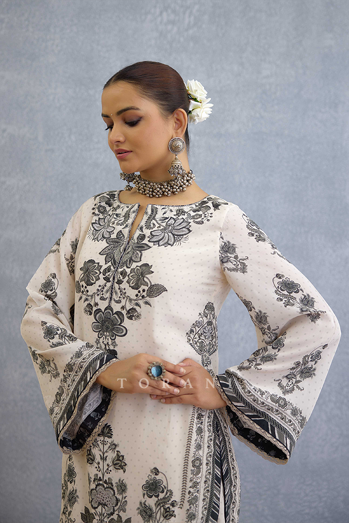 Kalamkari Aadhavi Kurta Set