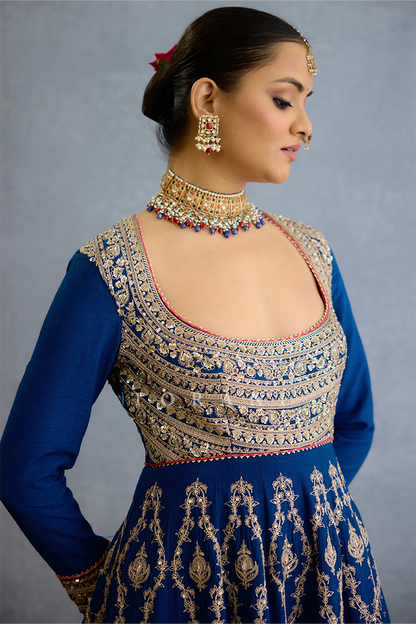 Neernidhi Adija Anarkali Set