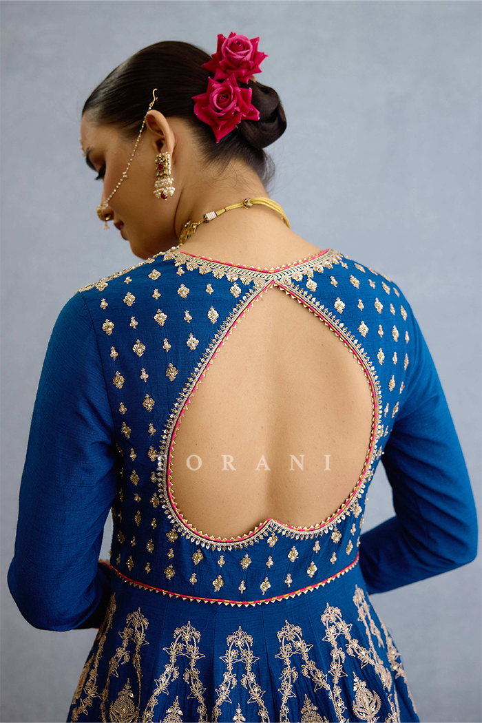 Neernidhi Adija Anarkali Set