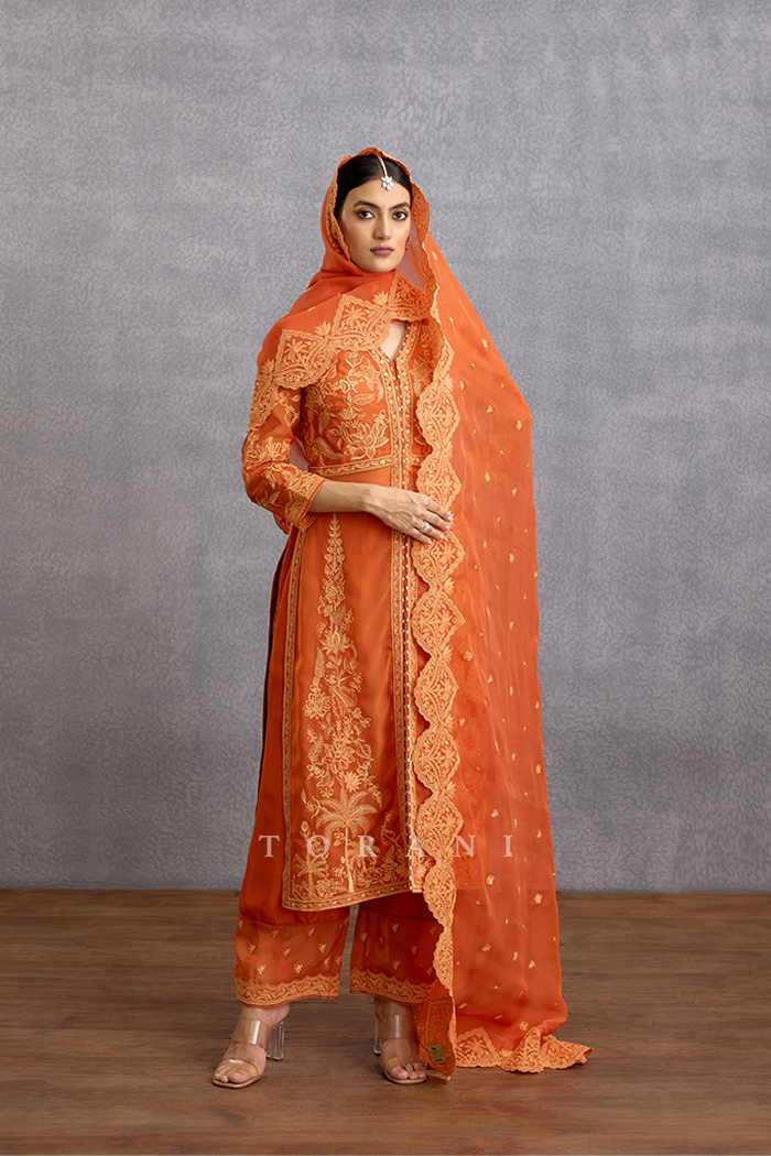 Kesari Udita Kurta Set